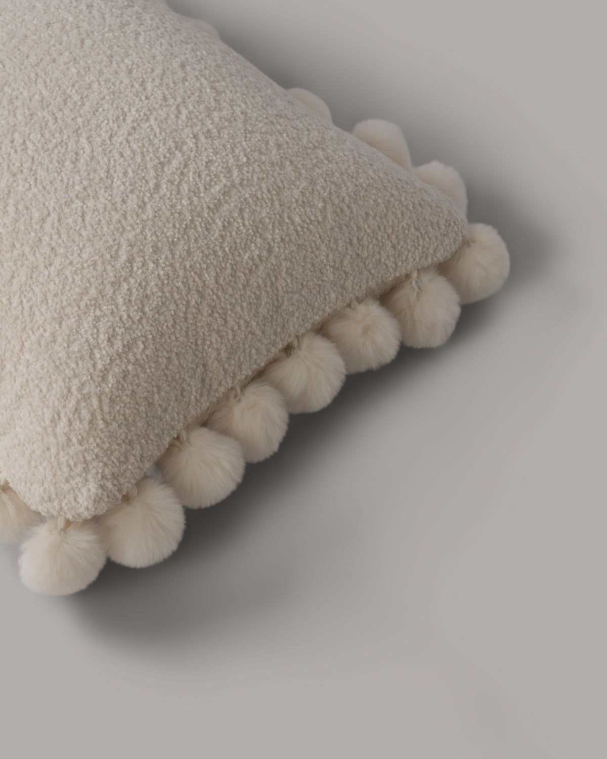ecomposer-color-white,ecomposer-size-45cm-x-45cm
