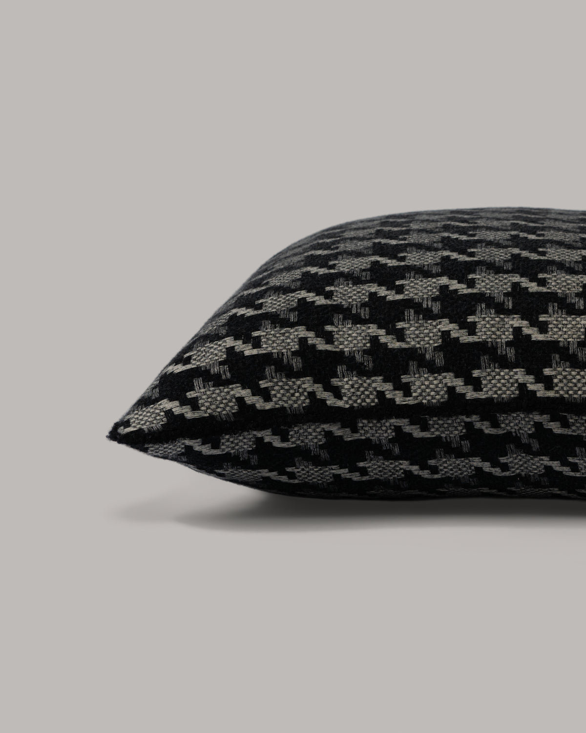 ecomposer-color-dark-grey,ecomposer-size-45cm-x-45cm