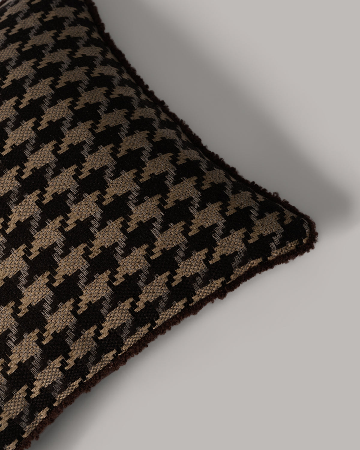 ecomposer-color-brown,ecomposer-size-45cm-x-45cm