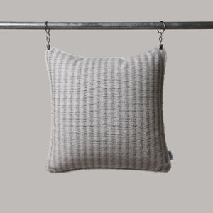 ecomposer-color-light-grey---white-piping,ecomposer-size-45cm-x-45cm