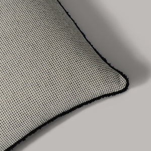 ecomposer-color-light-grey---black-piping,ecomposer-size-45cm-x-45cm