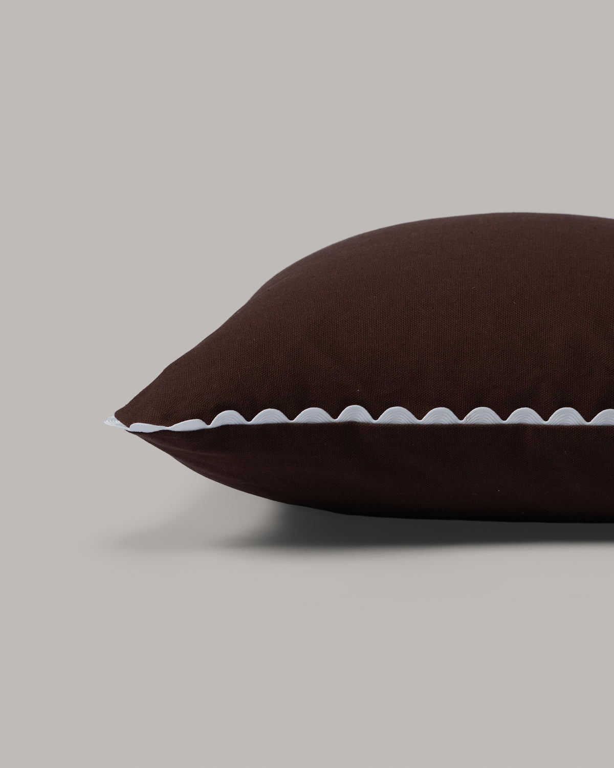 ecomposer-color-dark-brown,ecomposer-size-45cm-x-45cm