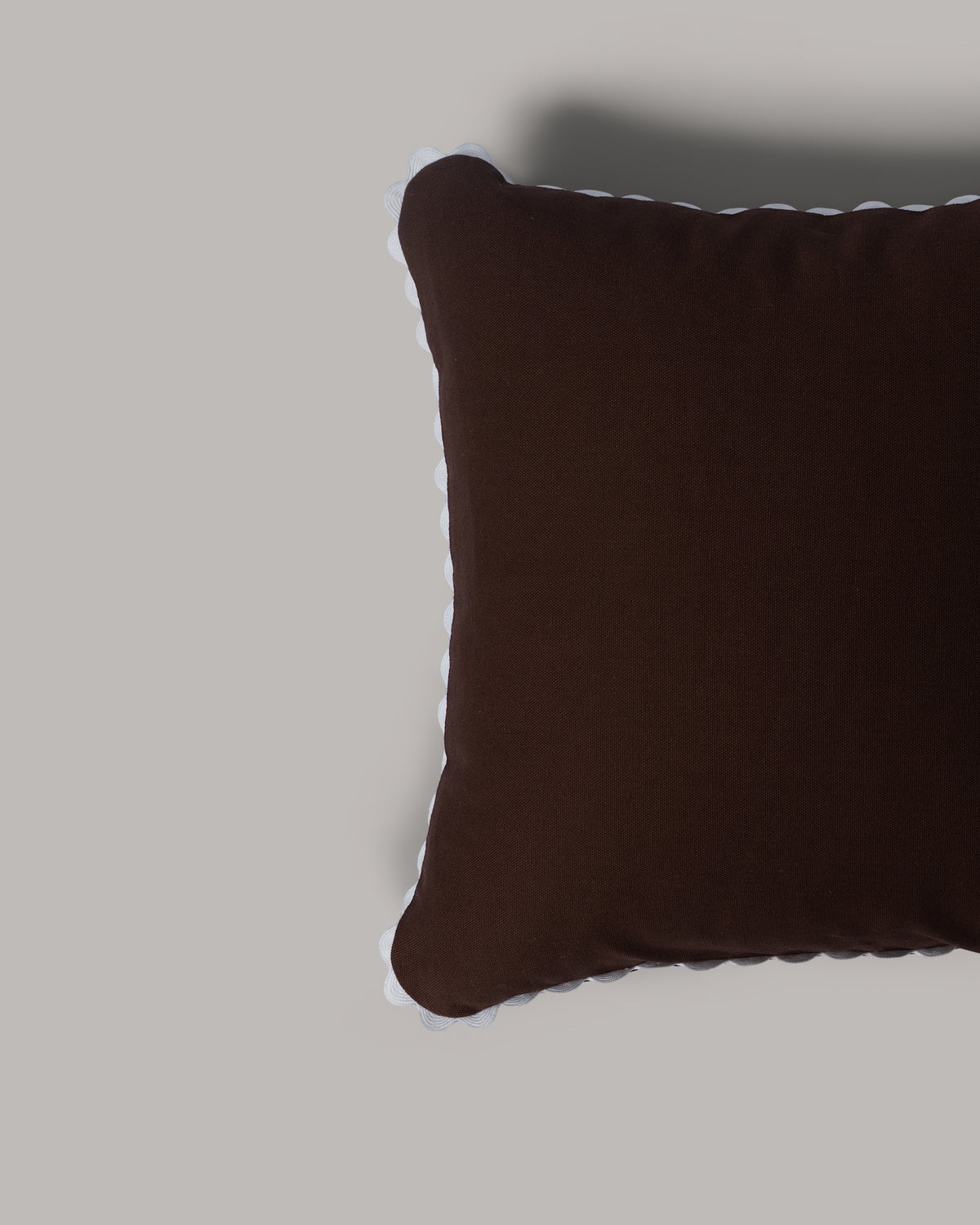 ecomposer-color-dark-brown,ecomposer-size-45cm-x-45cm