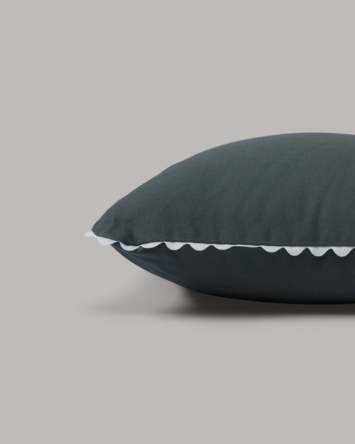 ecomposer-color-grey,ecomposer-size-45cm-x-45cm