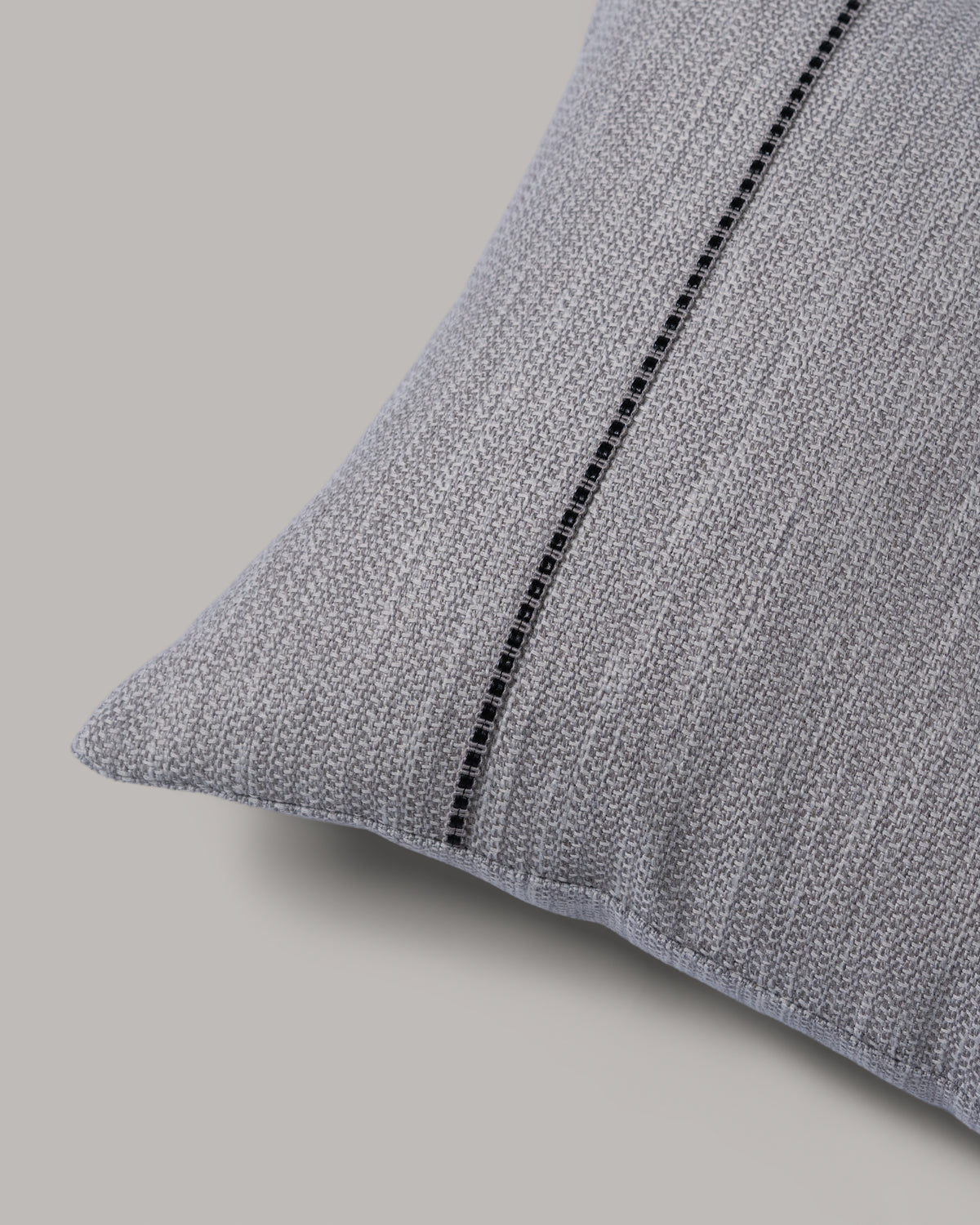ecomposer-color-light-grey,ecomposer-size-45cm-x-45cm
