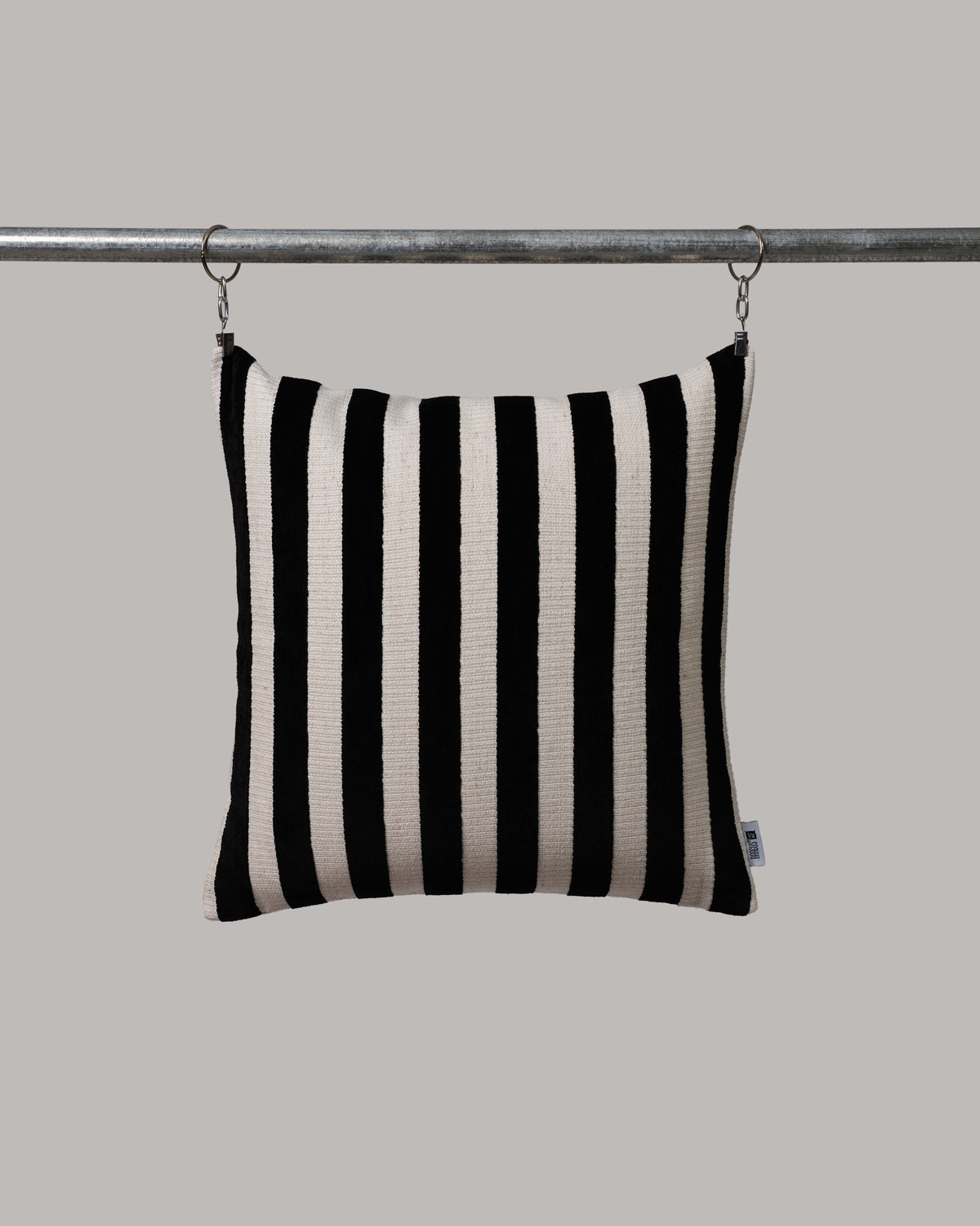 ecomposer-color-black,ecomposer-size-45cm-x-45cm