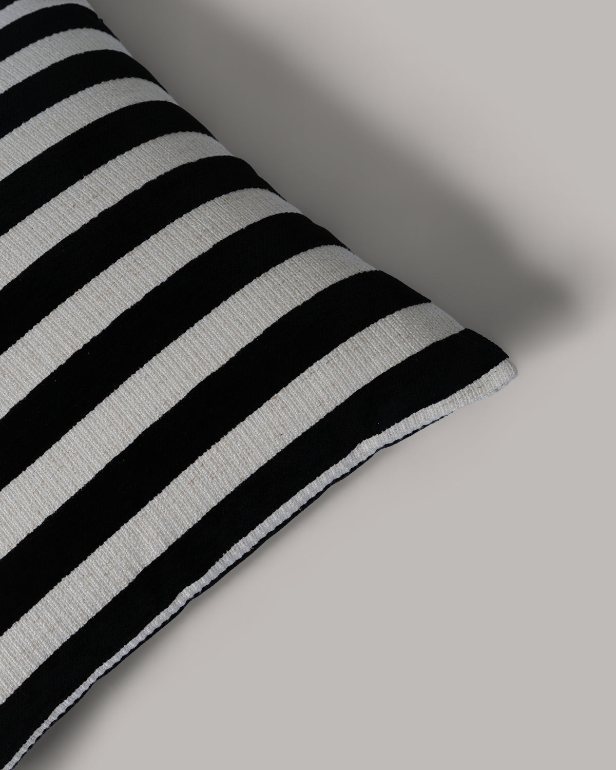 ecomposer-color-black,ecomposer-size-45cm-x-45cm
