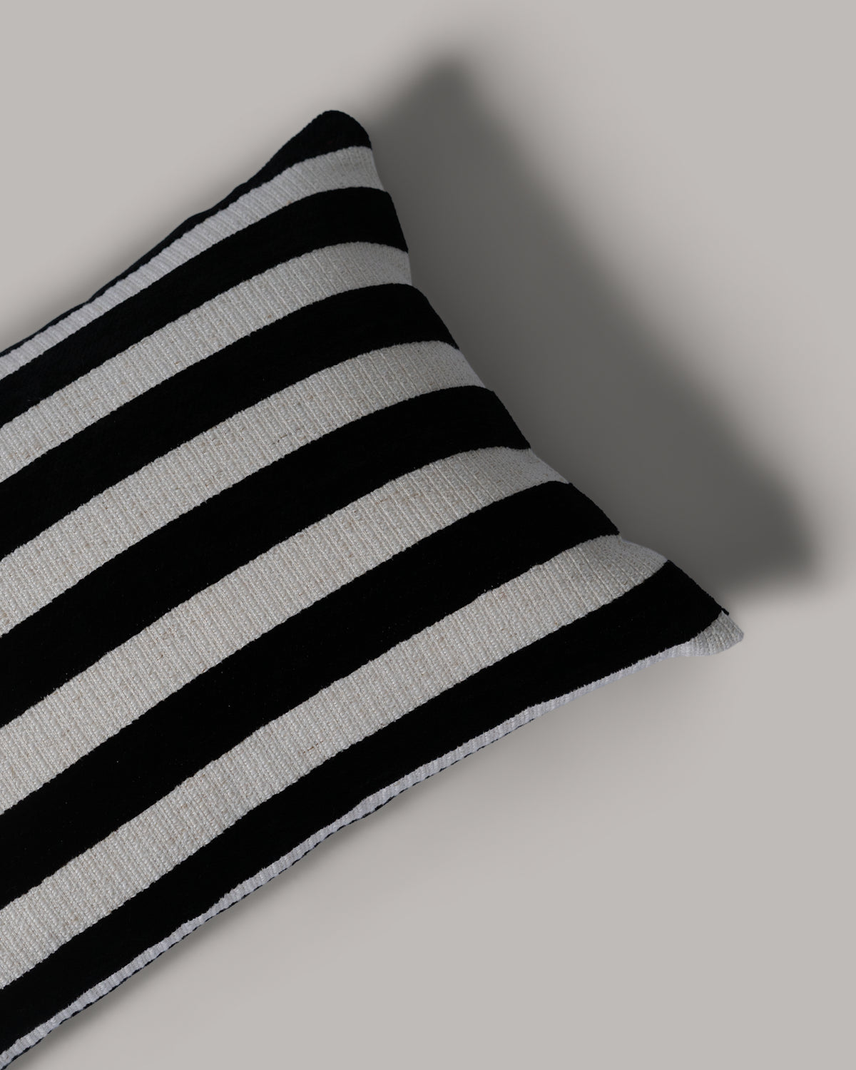 ecomposer-color-black,ecomposer-size-33cm-x-53cm