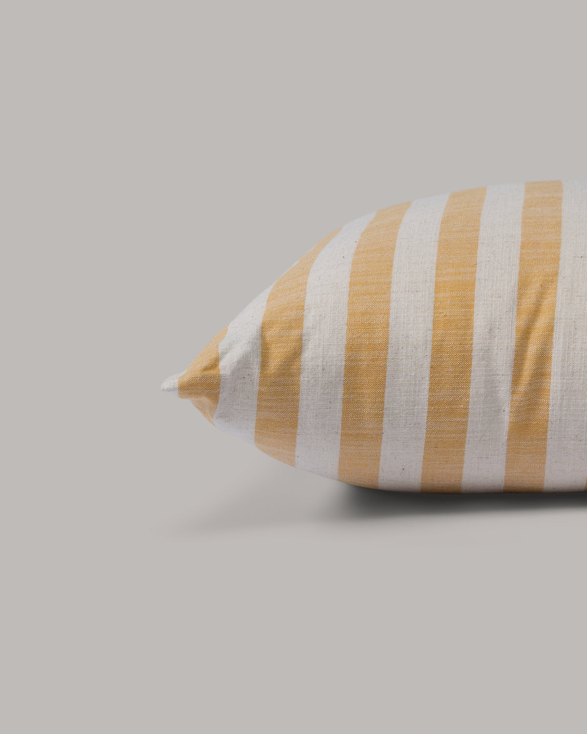 ecomposer-color-yellow,ecomposer-size-50cm-x-50cm