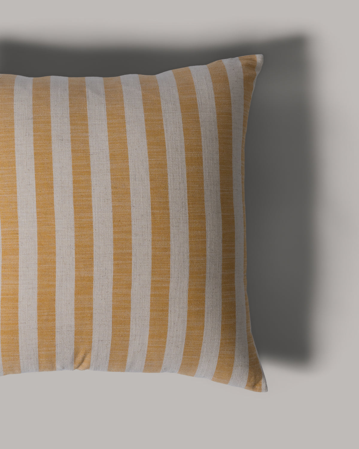 ecomposer-color-yellow,ecomposer-size-50cm-x-50cm