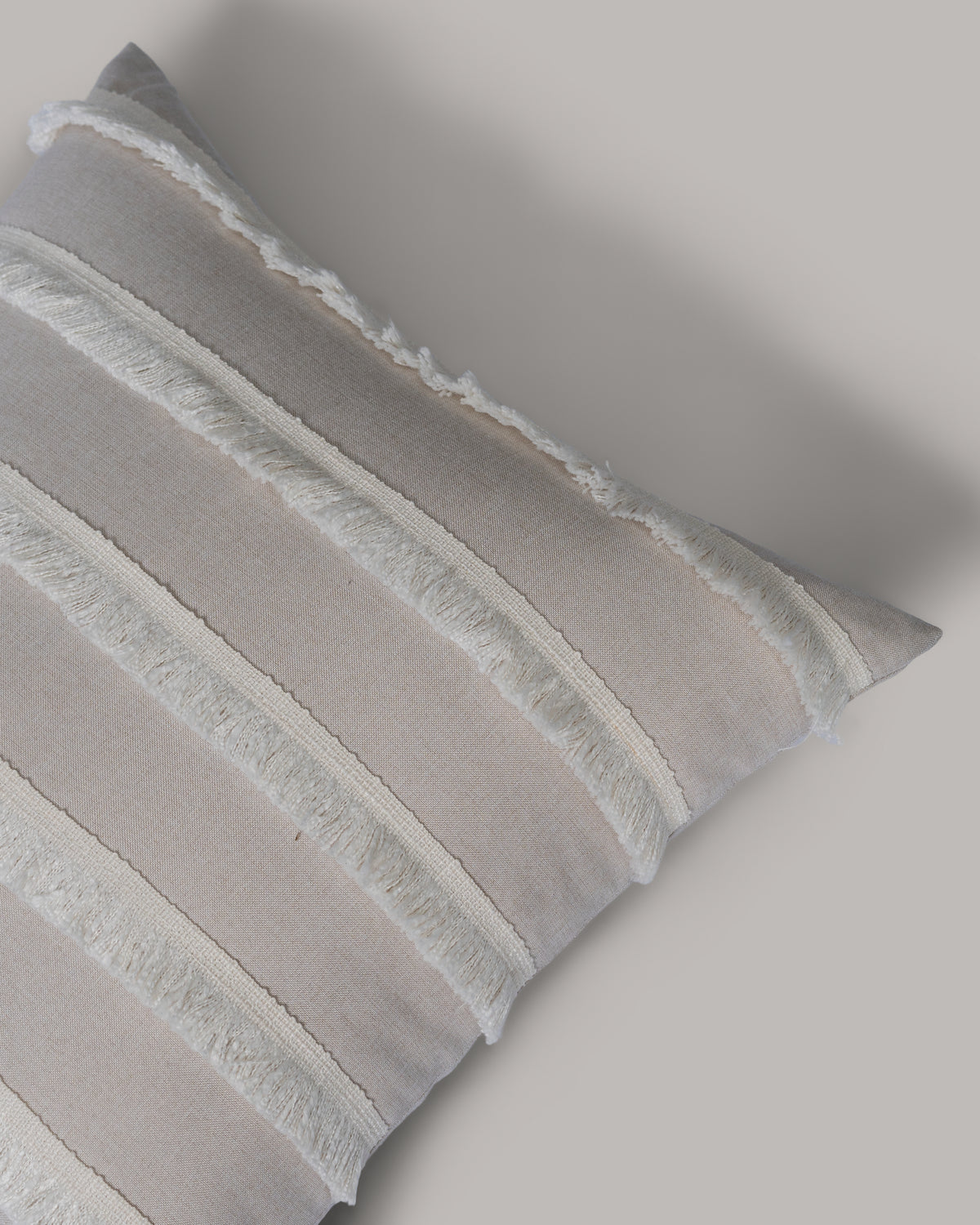 ecomposer-color-beige---white-fringe