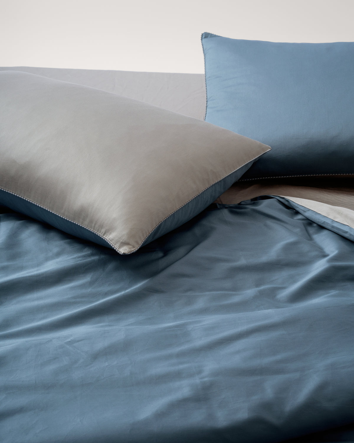 ecomposer-color-medium-grey-+-steel-blue
