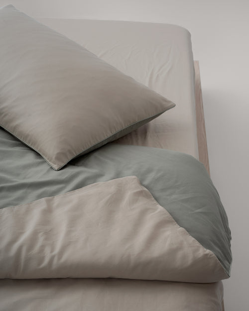 ecomposer-color-oat-beige-+-sage-green