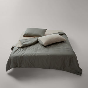 ecomposer-color-oat-beige-+-sage-green